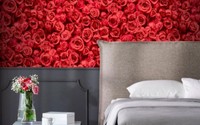 Купити шпалери в спальню з трояндами